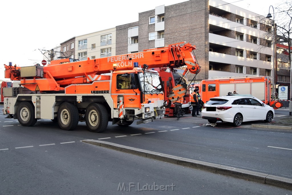 VU PKW Strab Koeln Mitte Pipinenstr Hohestr P133.JPG - Miklos Laubert